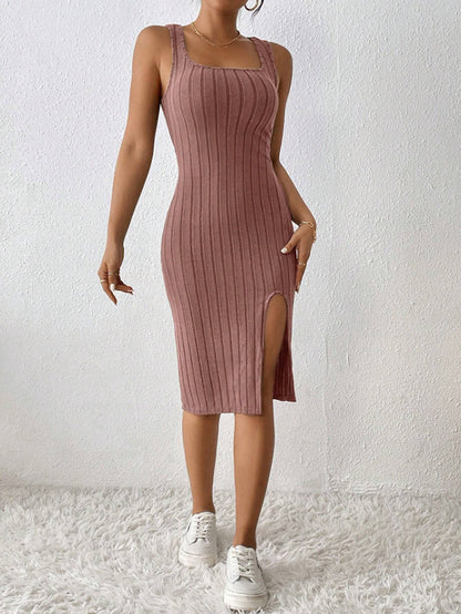 Robe moulante à côtes pour femmes avec fente latérale et décolleté carré Chic und Stil