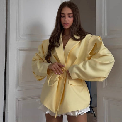 Blazer oversize pour femmes avec ceinture à nouer et poches pratiques Chic und Stil