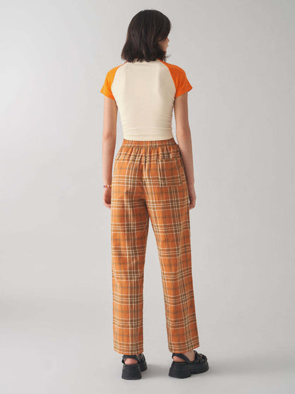 Women's Checkered Culotte Pants with Elastic Waist Chic and Style