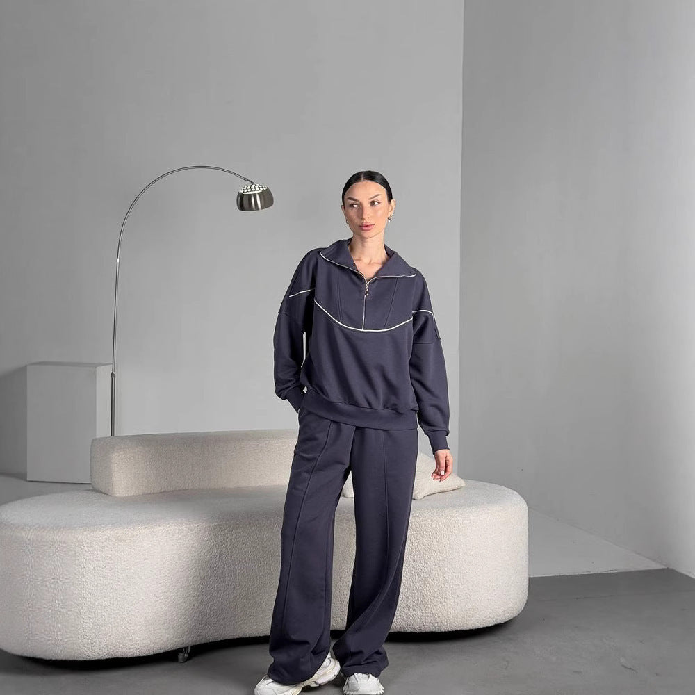 Casual women's set with modern zipper and wide pants Chic and Style