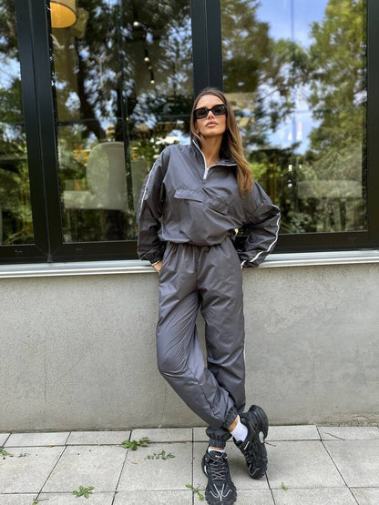 Dames costume de sport fonctionnel avec col montant et poignets élastiques Chic und Stil