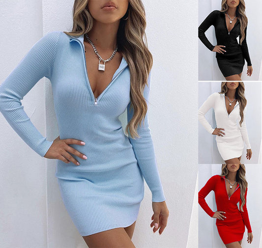 Robe tricotée pour femmes avec col zippé et coupe ajustée Chic und Stil