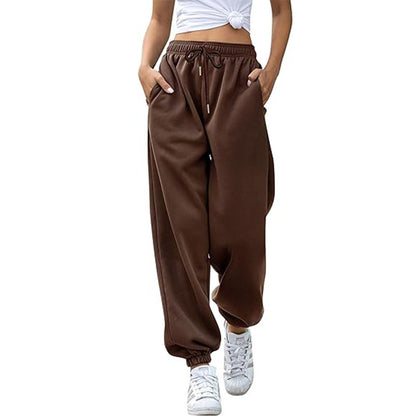 Casual pants for women with elastic waistband and side pockets Chic and Style