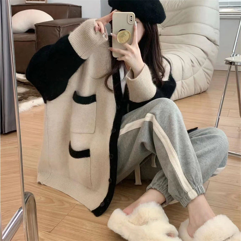 Cardigan en tricot pour femmes avec coupe décorative et poches pratiques Chic und Stil
