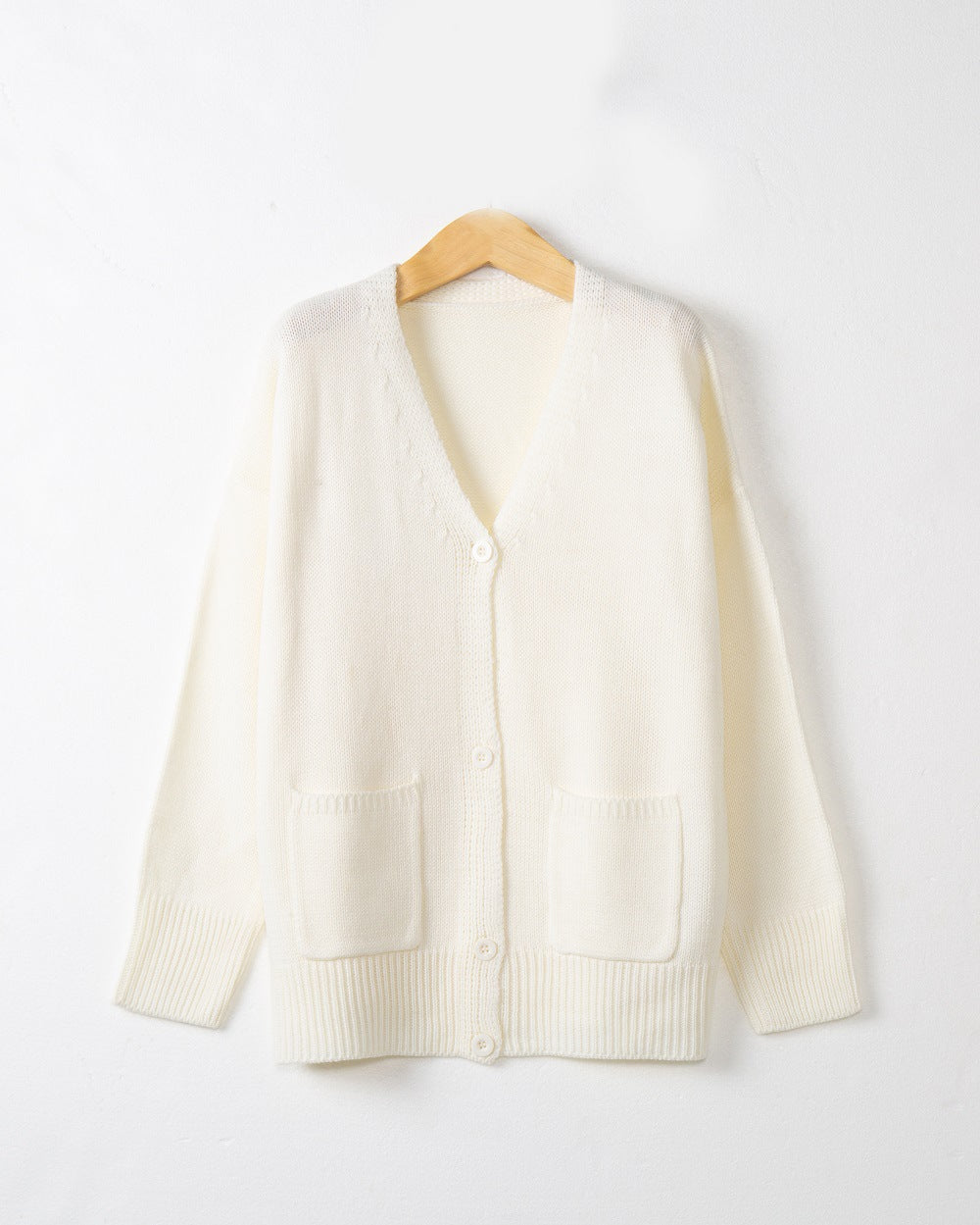 Dames Gros Tricot Cardigan avec poches pratiques et décolleté en V Chic und Stil