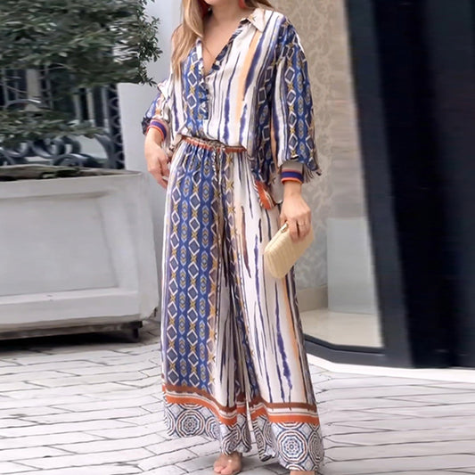 Robe maxi élégante pour femmes avec un motif graphique moderne et une partie poitrine cintrée Chic und Stil