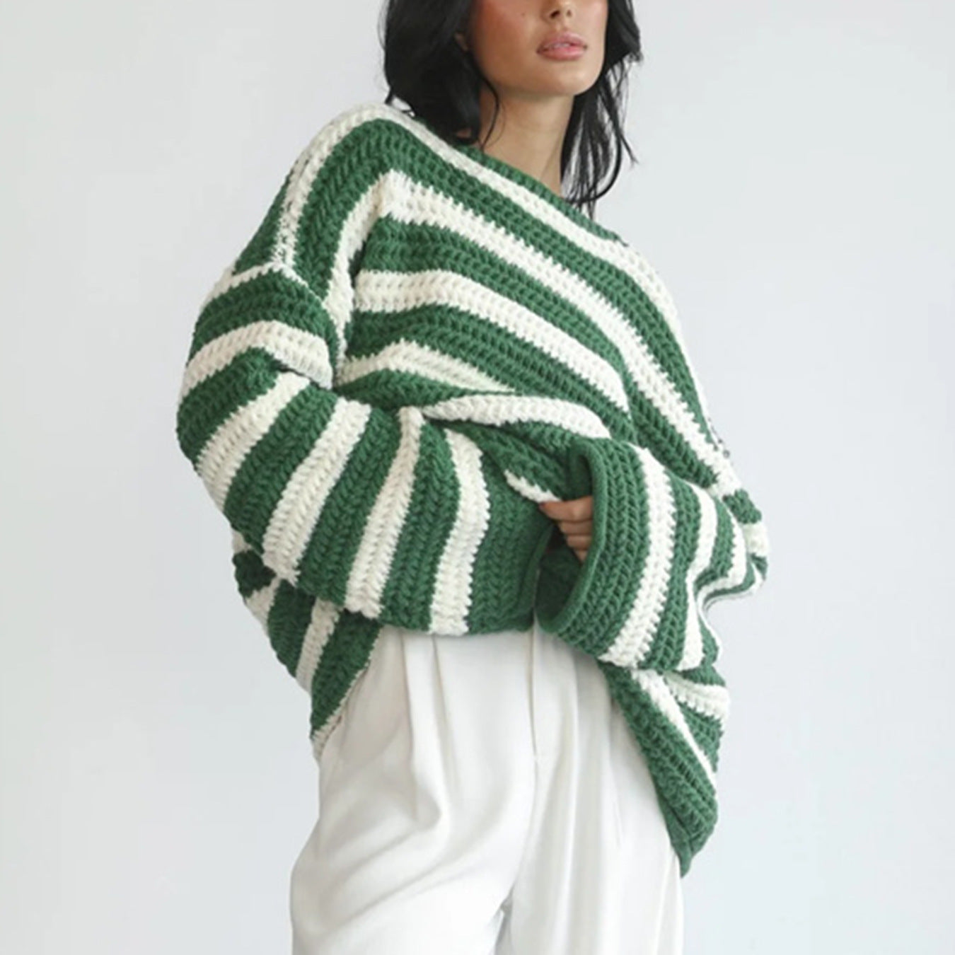 Pullover en gros tricot à rayures pour femmes avec coupe décontractée et manches larges Chic und Stil