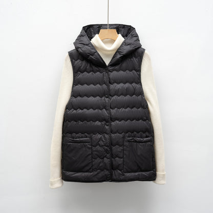 Dames gilet matelassé avec capuche Chic und Stil