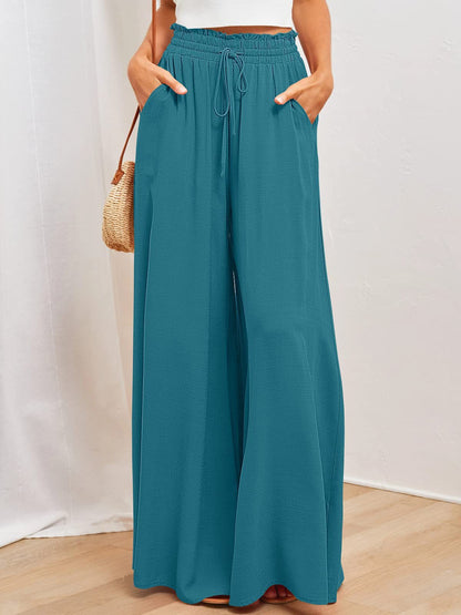 Wide Palazzo pants for women with elastic waist and practical side pockets Chic and Style