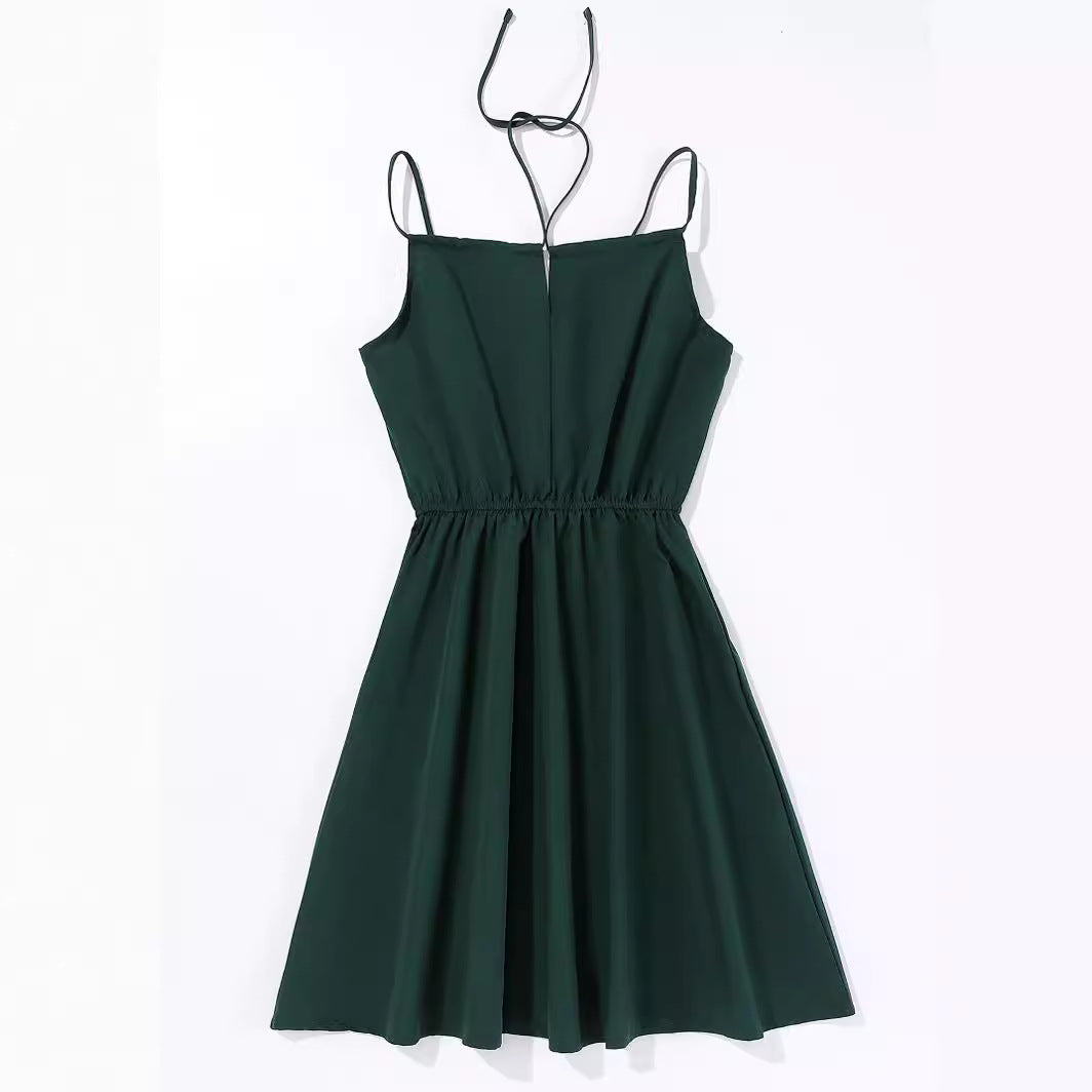 Robe d'été pour femmes avec bretelles spaghetti ajustables et cordon de taille élastique Chic und Stil