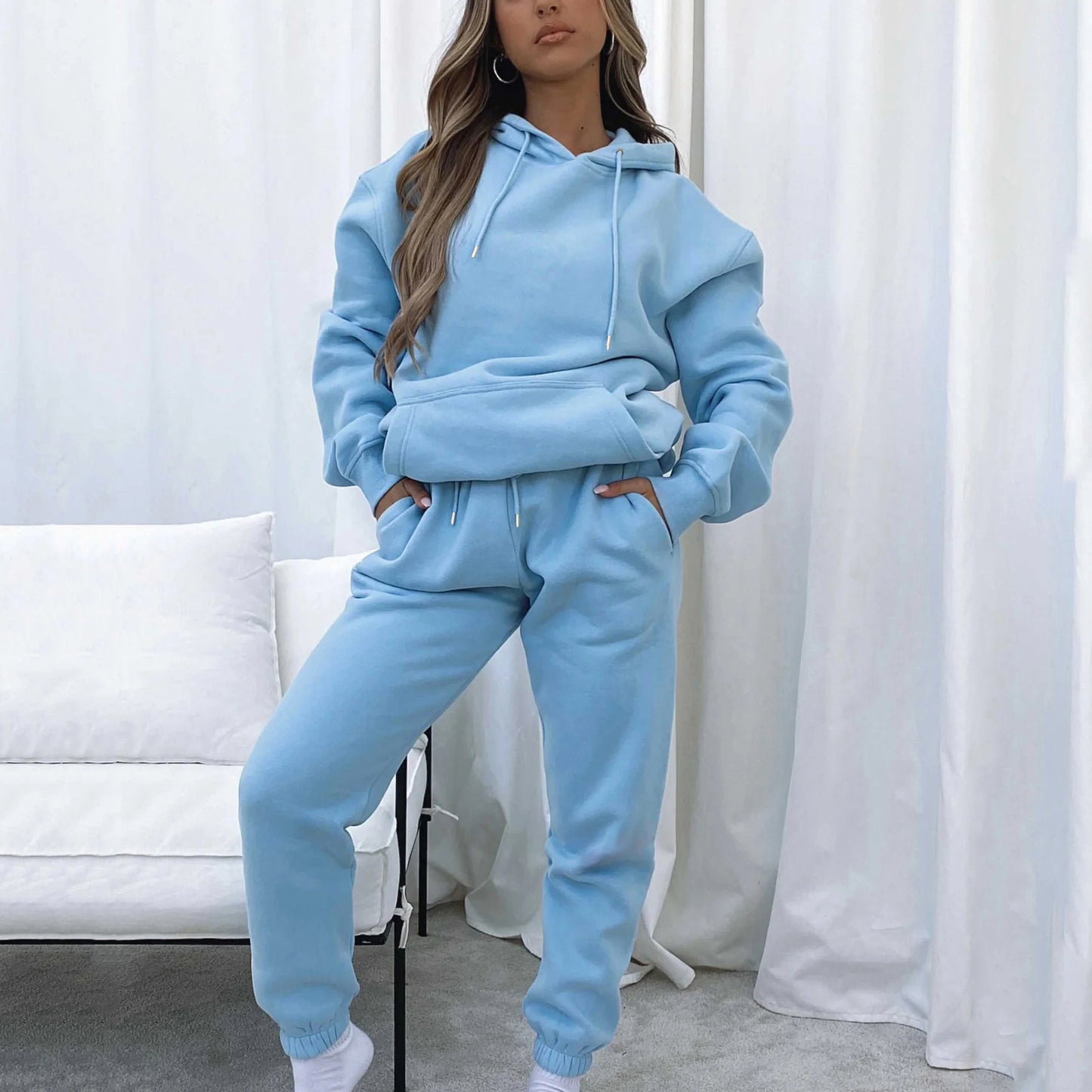Pull en molleton à capuche décontracté pour femmes avec coupe ample et pantalon de jogging confortable Chic und Stil