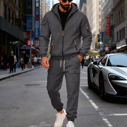 Chic und Stil men's sporty hoodie and cargo pants set