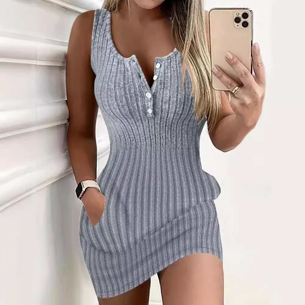 Chic und Stil Women's Ribbed Knit Button Dress