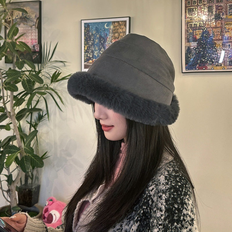 Dames Chaleureux et élégant bonnet en fourrure Chic und Stil
