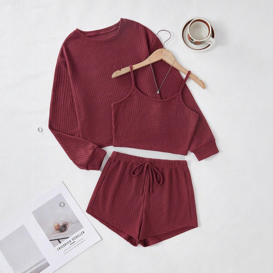 Ensemble de lounge confortable pour femmes avec haut court et shorts Chic und Stil