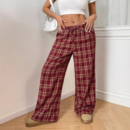 Loose plaid pants for women with elastic waist and practical pockets Chic and Style