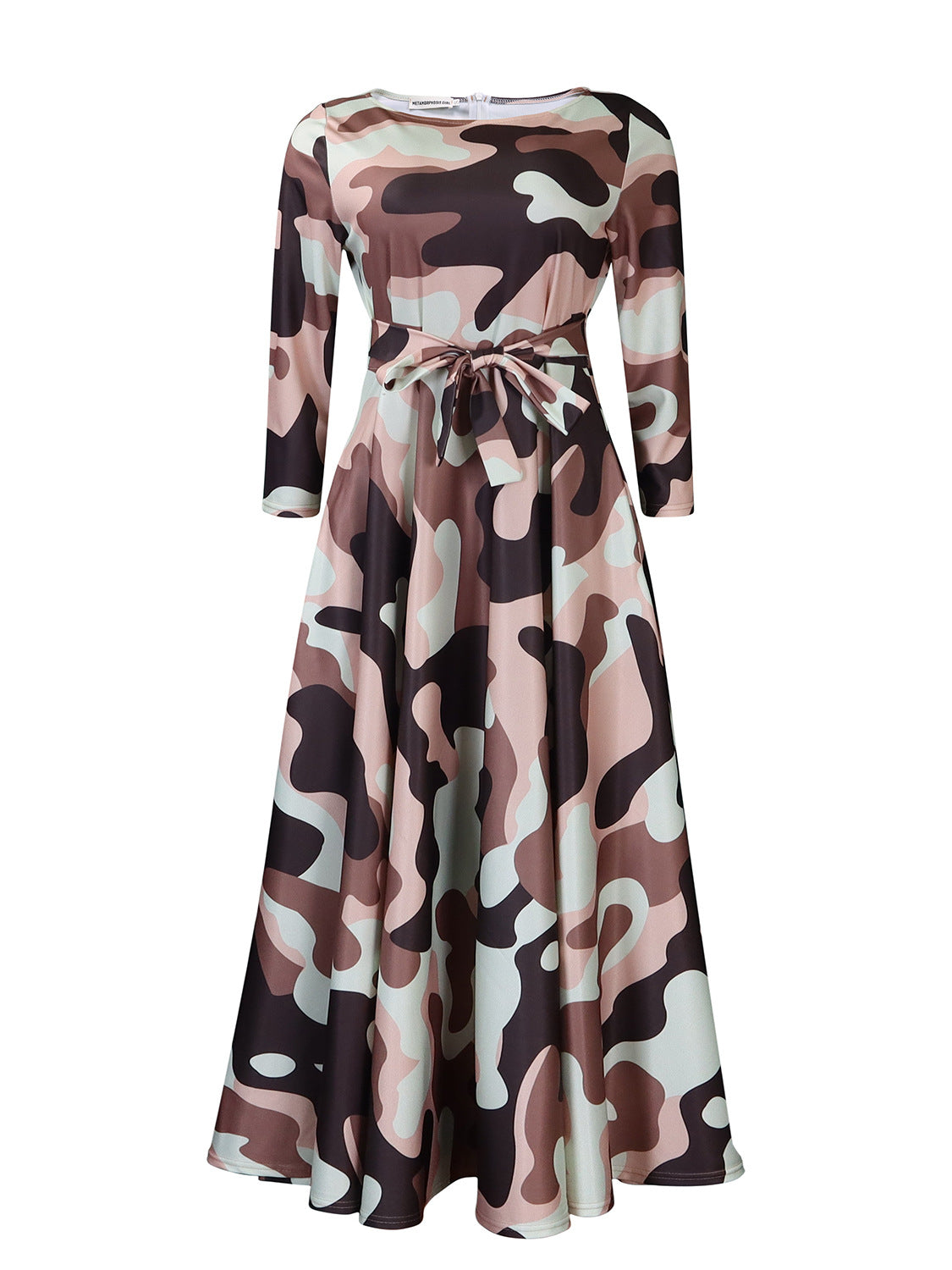 Robe maxi pour femmes avec ceinture à la taille et manches longues Chic und Stil