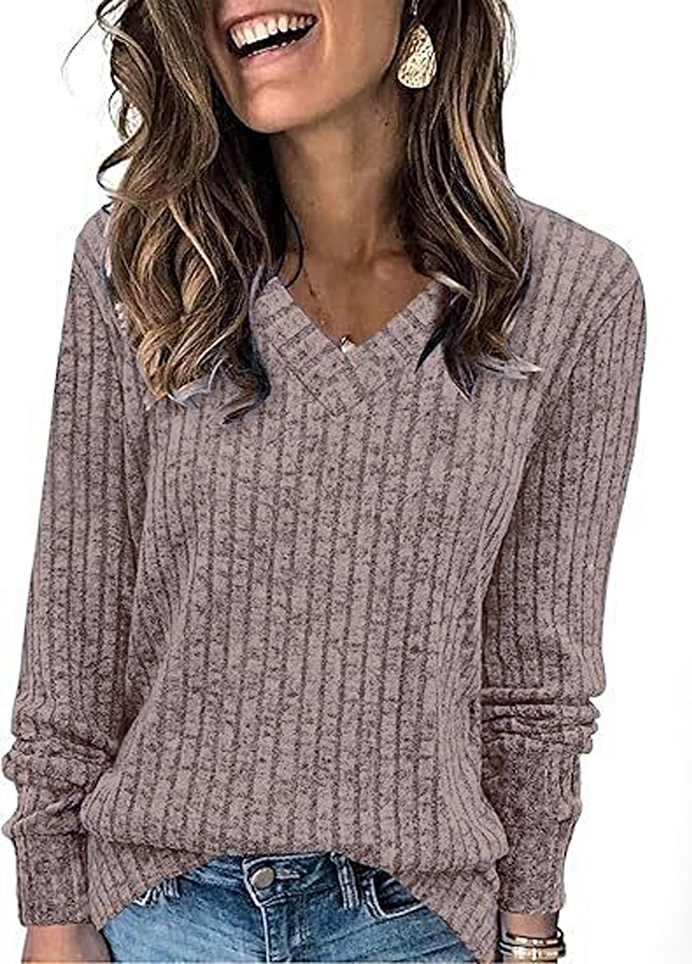 Pull en maille pour femmes avec décolleté en V et design côtelé structuré Chic und Stil