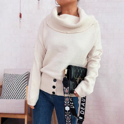 Pull femme avec col doux et boutons décoratifs Chic und Stil