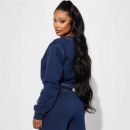 Trendy cropped sweatshirt set for women and comfortable jogger pants Chic und Stil