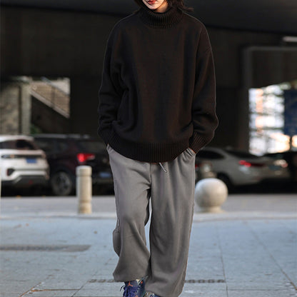 Pull en tricot douillet pour femmes avec col montant et coupe décontractée Chic und Stil