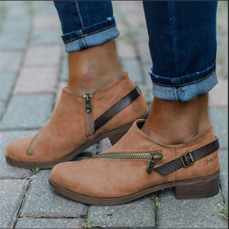Bottines élégantes pour femmes avec des fermetures éclair décoratives et une semelle confortable Chic und Stil