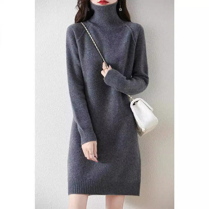 Robe en tricot pour dames avec col monté et matériau doux Chic und Stil