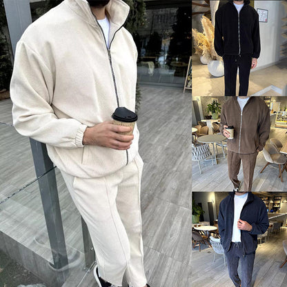 Costume de loisir pour hommes en matériau cordé doux avec une grande respirabilité et une fermeture éclair pratique Chic und Stil