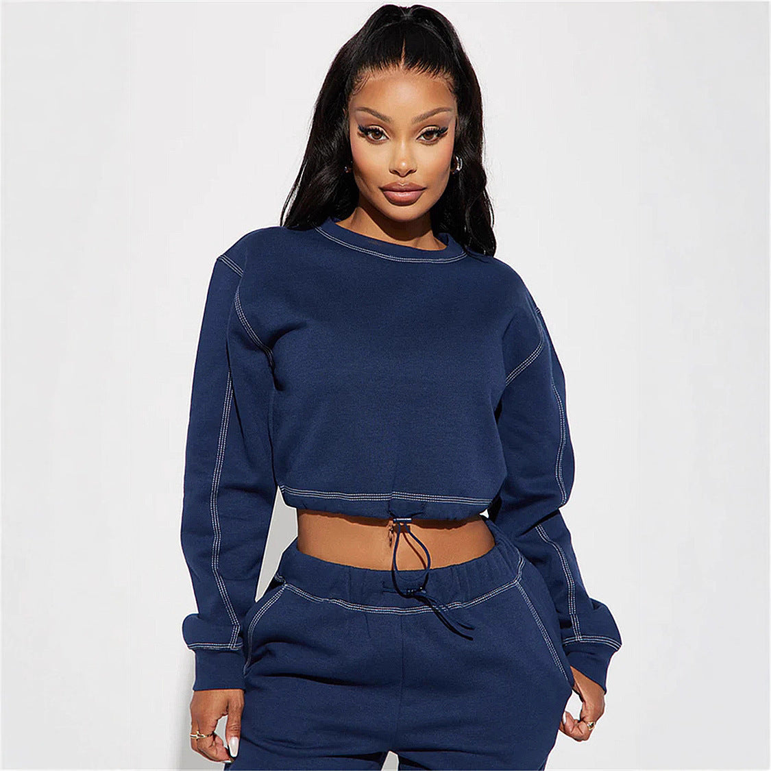 Dames Ensemble de loisirs confortable et tendance avec haut court Chic und Stil