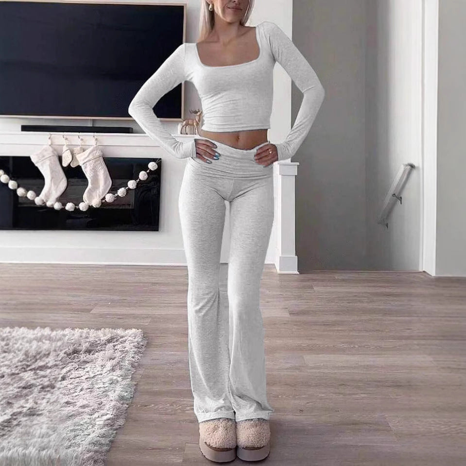 Casual lounge set for women with long sleeve top and flared pants Chic und Stil