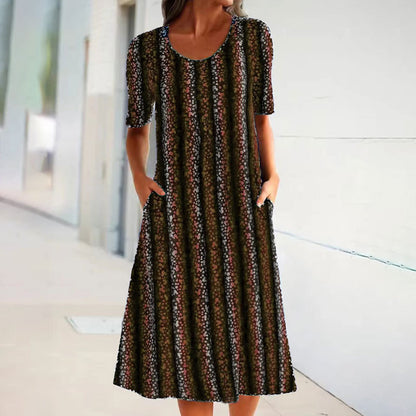 Robe midi pour femmes avec un motif à rayures florales et des poches latérales pratiques Chic und Stil