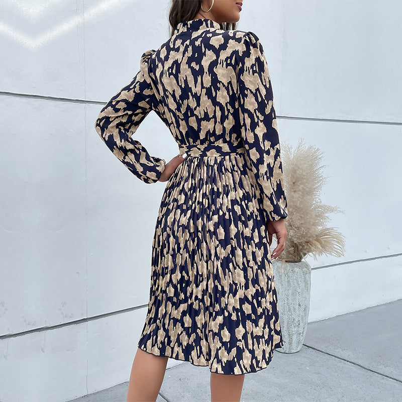 Robe A-ligne pour femmes avec ceinture à nouer et manches longues Chic und Stil