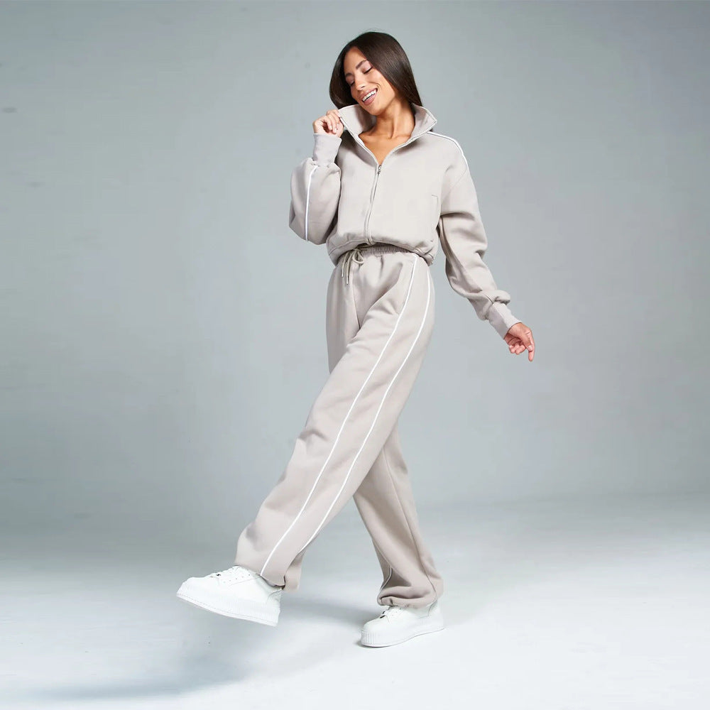 Dames Ensemble de sport lounge de haute qualité avec col montant Chic und Stil