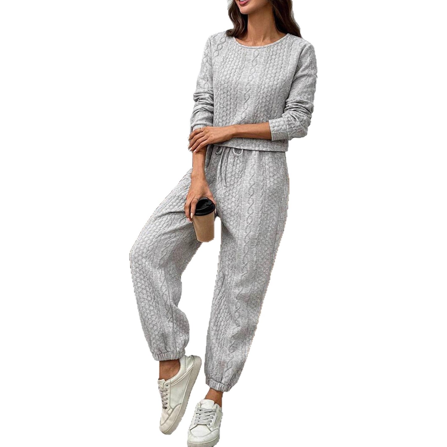 Women's loungewear set with sweater and jogger pants in modern knit design Chic und Stil