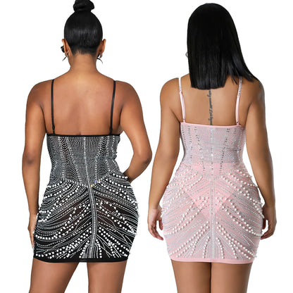 Robe mini ajustée étincelante Chic und Stil pour femmes