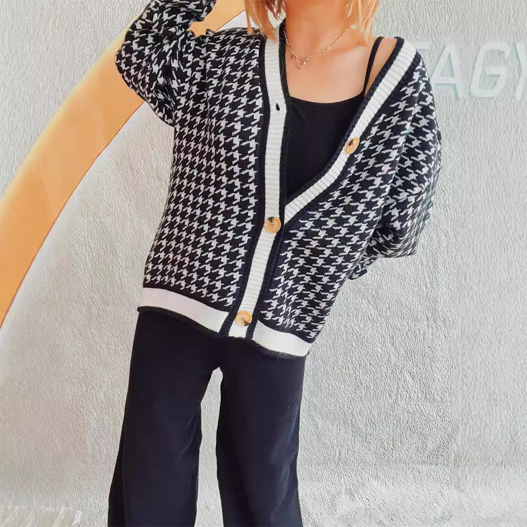 Dames cardigan oversize dans le classique motif pied-de-coq Chic und Stil