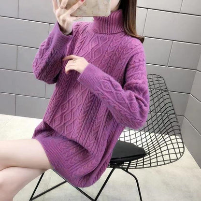 Pull en gros tricot pour femmes avec col haut et motif en torsades Chic und Stil