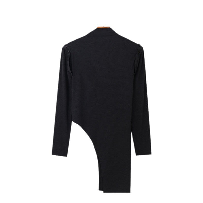 Robe longue à manches longues pour femmes avec une coupe asymétrique et un élégant col montant Chic und Stil