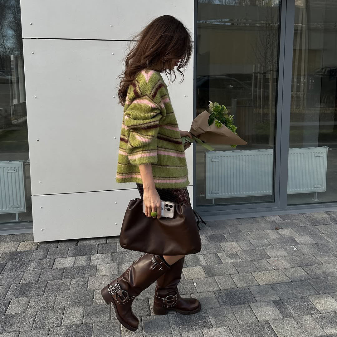 Dames gros pull en tricot avec design rayé Chic und Stil