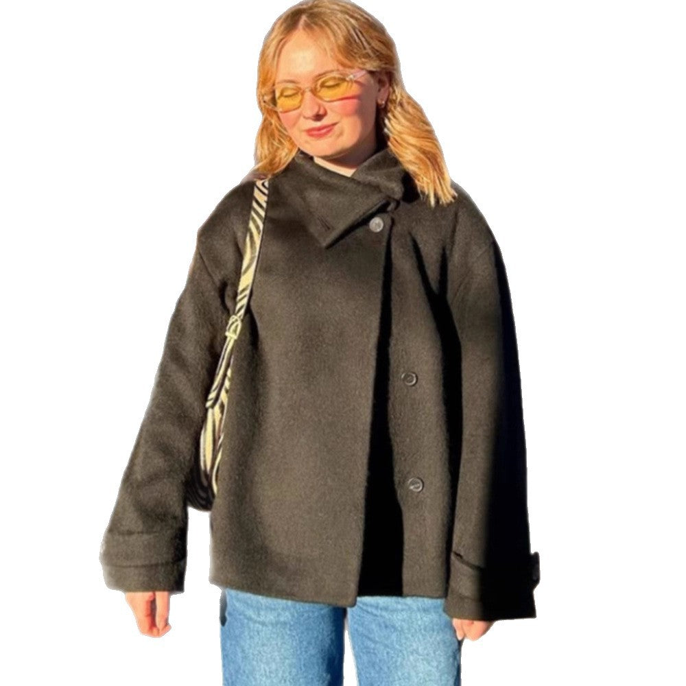 Dames cozy laine veste avec col haut et détails de bouton Chic und Stil