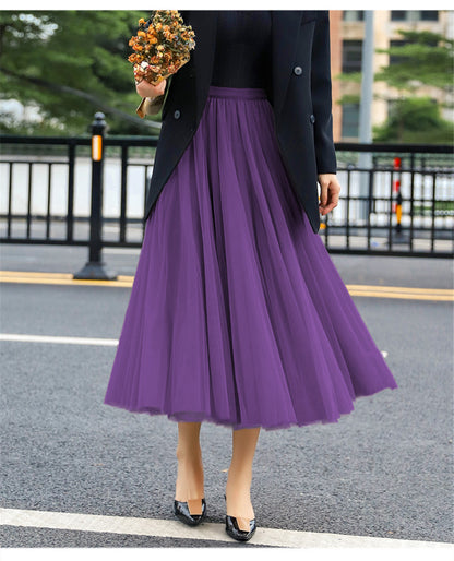 Elegant tulle skirt for women with a flared cut and an elastic waistband Chic und Stil