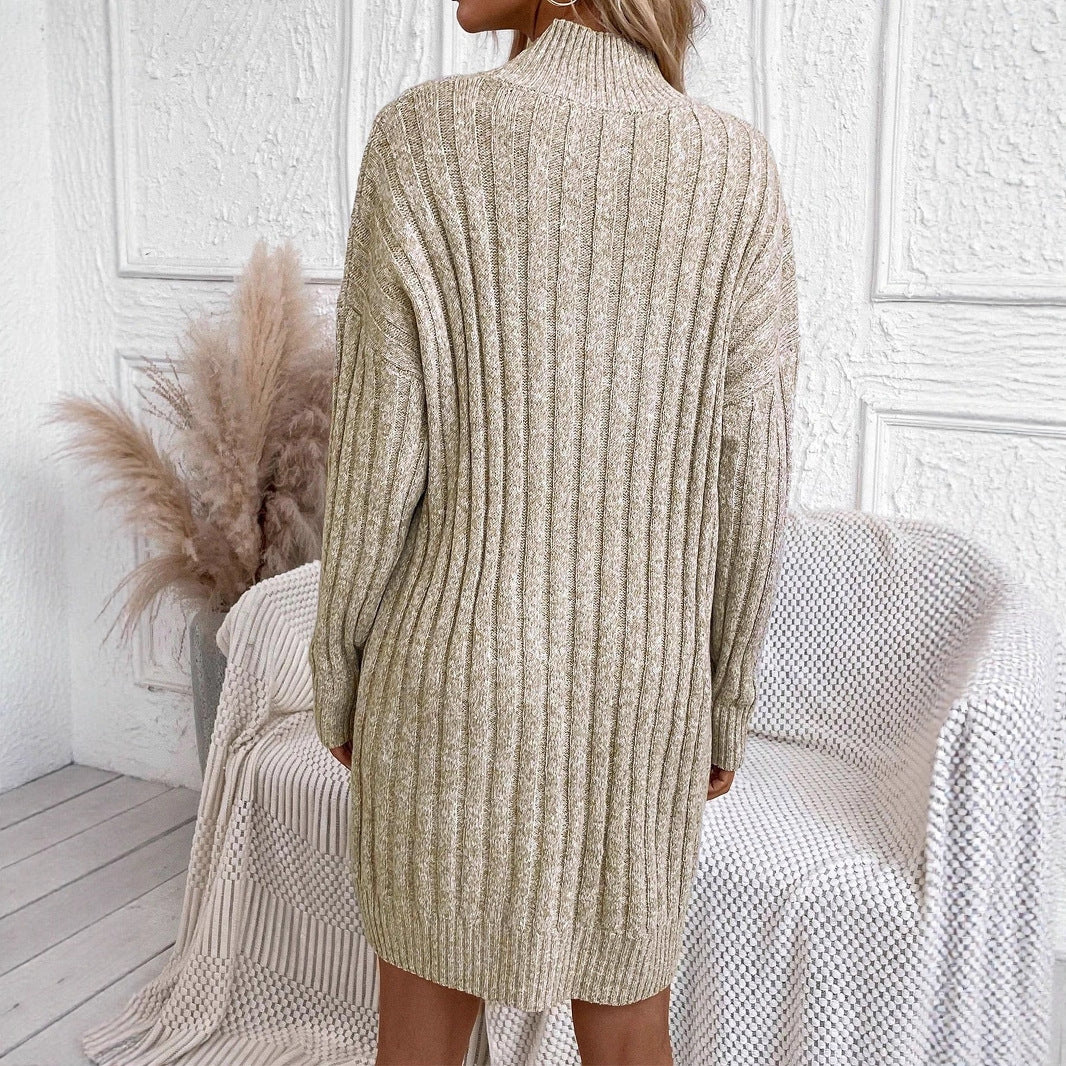 Robe en maille pour femmes avec col montant et motif en côtes texturé Chic und Stil