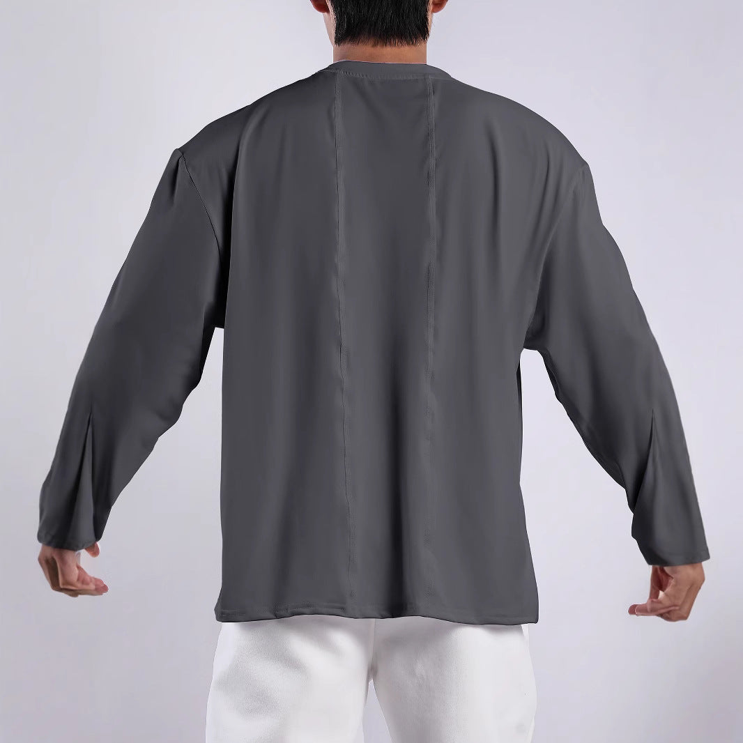 Functional long-sleeve shirt for women with moisture-wicking technology and breathable fabric Chic und Stil