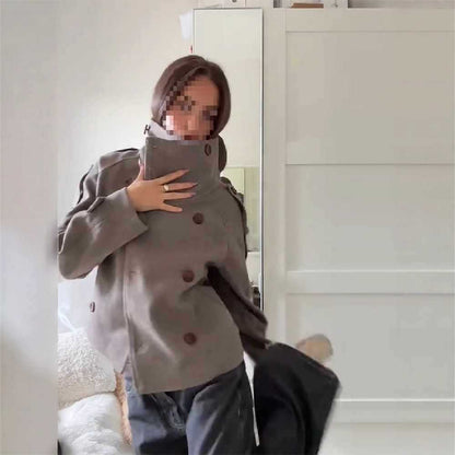 Dames élégant manteau matelassé avec col montant et poches pratiques Chic und Stil