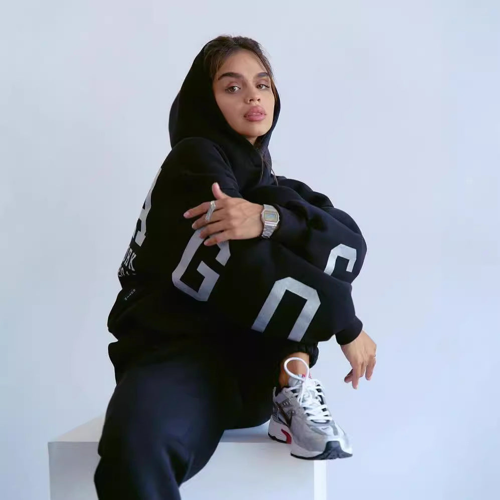 Ladies oversized tracksuit with hood and elastic cuffs Chic and Style