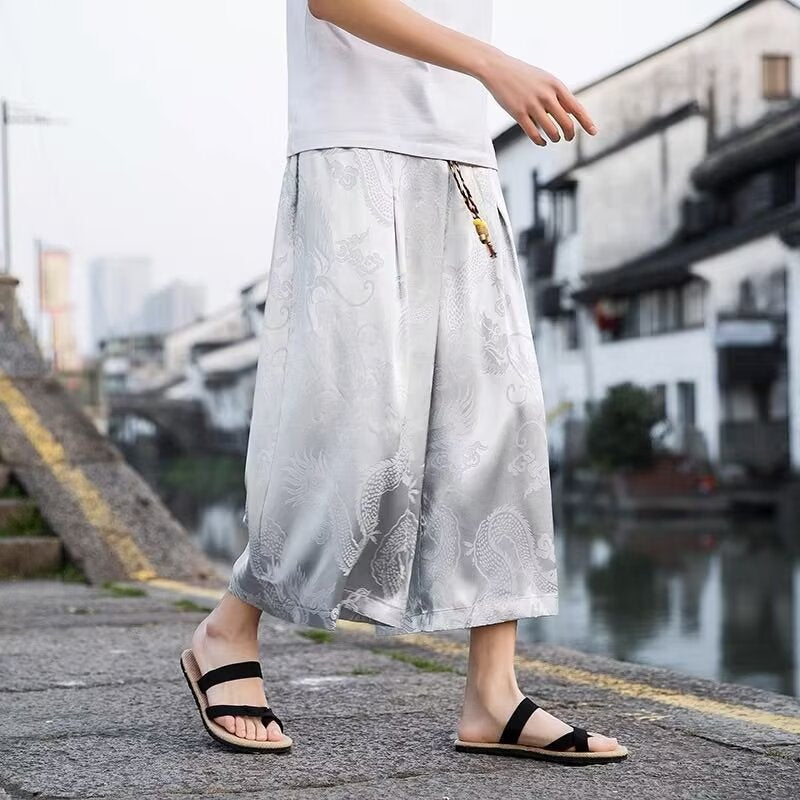 Airy harem pants for men with elegant pattern and elastic waist Chic and Style