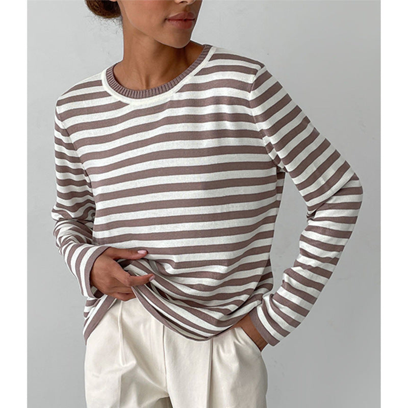 Femme pull à manches longues rayé avec col rond et coupe large Chic und Stil