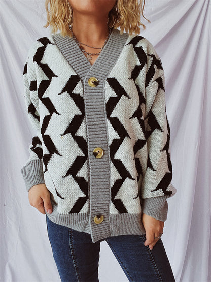 Dames gros tricot cardigan avec motif graphique et détails de boutons de haute qualité Chic und Stil