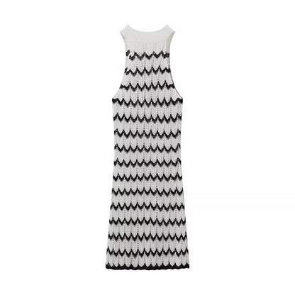 Robe en tricot pour dames avec motif ondulé et dos nageur élégant Chic und Stil