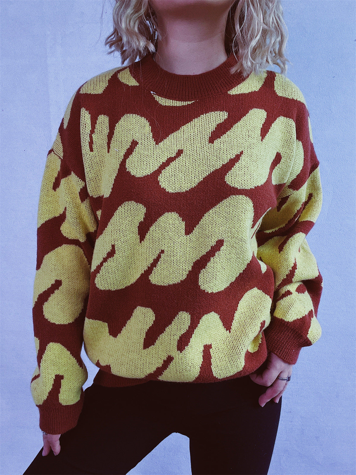 Pull décontracté pour femmes avec un design moderne de blocs de couleurs et des manches volumineuses Chic und Stil